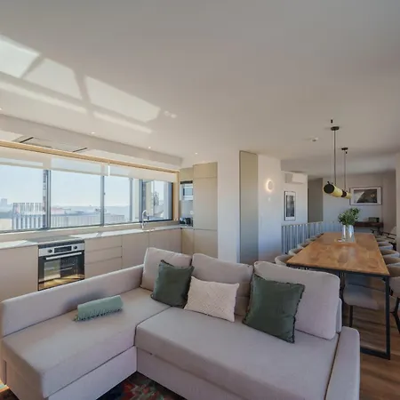 Apartamento Feel Firmeza Coworking & Flats *