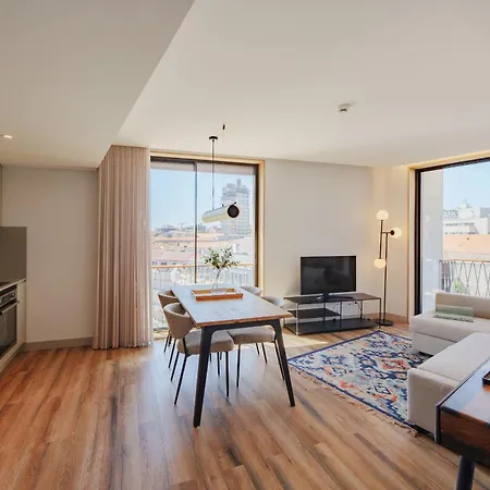 Apartamento Feel Firmeza Coworking & Flats *
